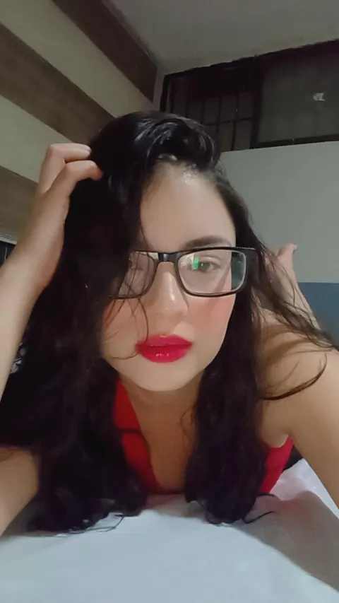 Chiquita tierna linda en Medellín