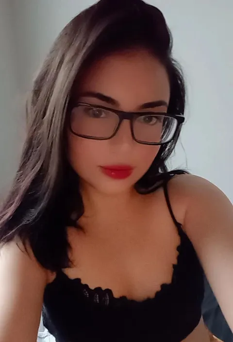 Chiquita tierna linda en Medellín